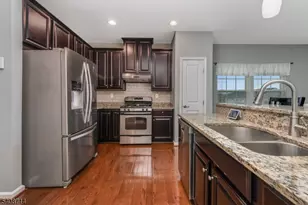 34 Washington Square Circle, Washington Boro, NJ 07882 - Photo 13