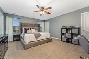 34 Washington Square Circle, Washington Boro, NJ 07882 - Photo 15