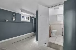 1875 Pilgrim Way, Union Township, NJ 07083 - Photo 23