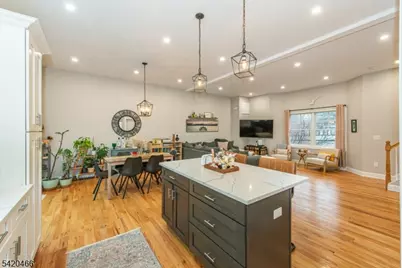 117 Valley Rd #3, Montclair, NJ 07042 - Photo 17