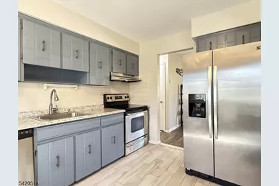 6 Pennsylvania Way, Hopatcong, NJ 07843 - Photo 9