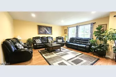 273 Greenfield Rd, Bridgewater Twp., NJ 08807 - Photo 7