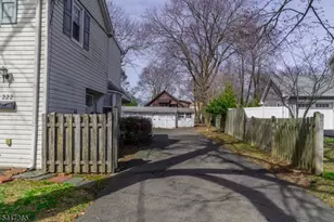 222 Claremont Ave, Verona, NJ 07044 - Photo 5