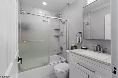 138 Merrill Rd, Clifton, NJ 07012 - Photo 19