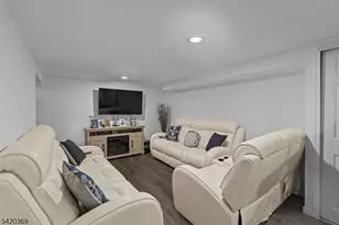 138 Merrill Rd, Clifton, NJ 07012 - Photo 25