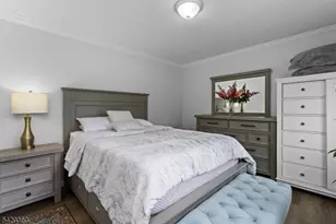 138 Merrill Rd, Clifton, NJ 07012 - Photo 13