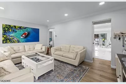 138 Merrill Rd, Clifton, NJ 07012 - Photo 5