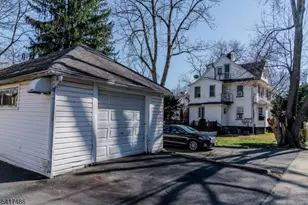 100 Claremont Ave, Verona, NJ 07044 - Photo 7