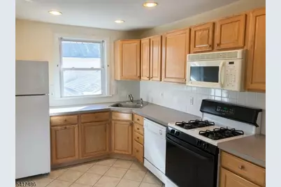 100 Claremont Ave, Verona, NJ 07044 - Photo 19