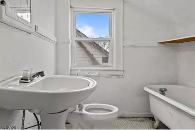 315 Meeker Ave, Newark, NJ 07112 - Photo 21