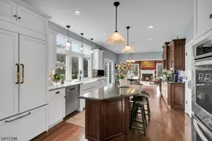 92 Shannon Hill Rd, Bernards Township, NJ 07920 - Photo 9