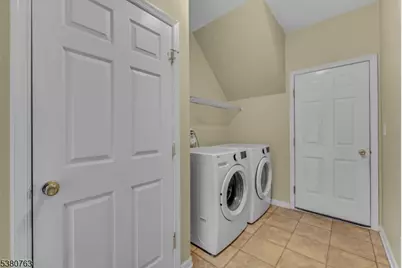 107 Mc Cullough Rd, Washington Township, NJ 07882 - Photo 21