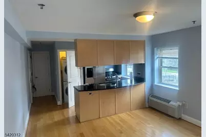 70 S Munn Ave #212, East Orange, NJ 07018 - Photo 7