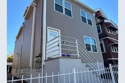 858 S 16th St, Newark, NJ 07108 - Photo 3