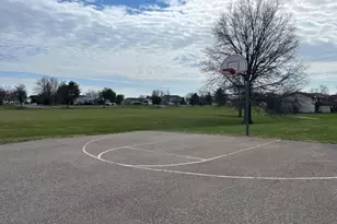 37 Chelsea Cir, Raritan Township, NJ 08822 - Photo 33