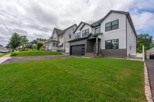 72 Hillside Rd, Elizabeth, NJ 07208 - Photo 3
