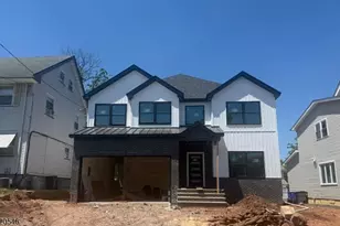 72 Hillside Rd, Elizabeth, NJ 07208 - Photo 1