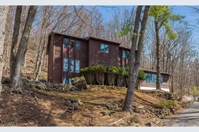 828 Star View Way, Bridgewater, NJ 08807 - Photo 1