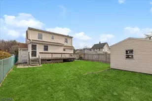 101 Midvale Ave, Wanaque, NJ 07465 - Photo 25