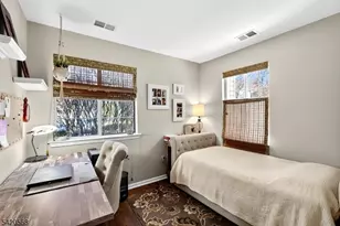 48 Academy Ct, Bedminster Township, NJ 07921 - Photo 7