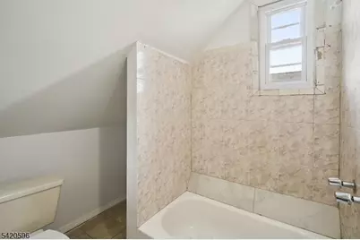 904 2nd Ave #2, Elizabeth, NJ 07201 - Photo 1