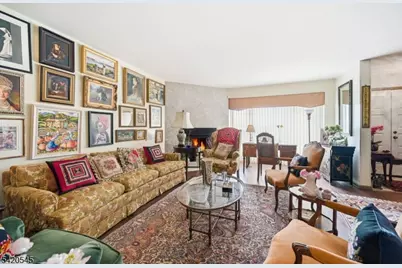 900 Valley Rd #E3, Clifton, NJ 07013 - Photo 5