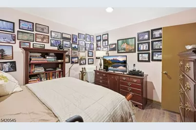 900 Valley Rd #E3, Clifton, NJ 07013 - Photo 15