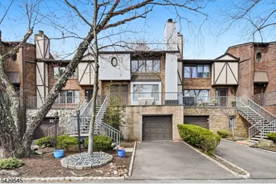 900 Valley Rd #E3, Clifton, NJ 07013 - Photo 1