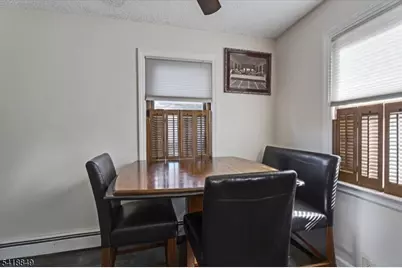 426 Brook Ct, Plainfield, NJ 07060 - Photo 11