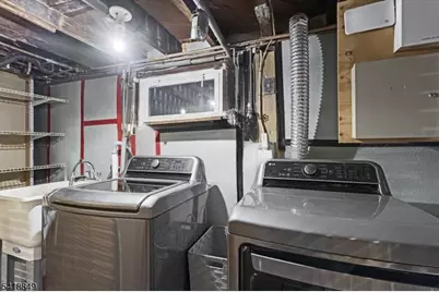 426 Brook Ct, Plainfield, NJ 07060 - Photo 23