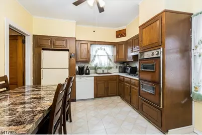 150 Boyle Ave, Totowa, NJ 07512 - Photo 15