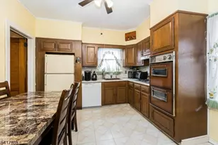 150 Boyle Ave, Totowa, NJ 07512 - Photo 15