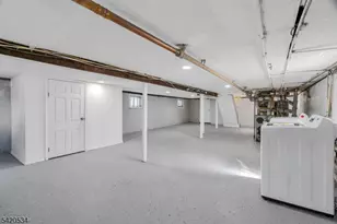 1573 Wyndmoor Ave, Hillside, NJ 07205 - Photo 23