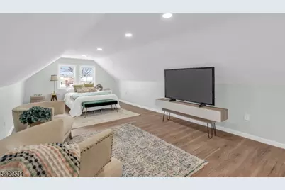1573 Wyndmoor Ave, Hillside, NJ 07205 - Photo 17