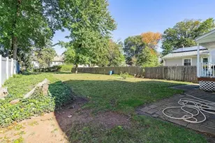 239 E 4th Ave, Roselle, NJ 07203 - Photo 17