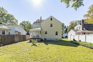 239 E 4th Ave, Roselle, NJ 07203 - Photo 15