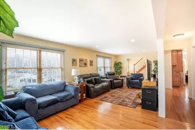 2 Lilac Rd, Jefferson Township, NJ 07849 - Photo 9