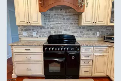 122 Forest Dr, Lebanon Township, NJ 08826 - Photo 9