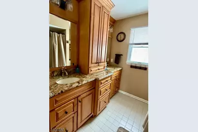 122 Forest Dr, Lebanon Township, NJ 08826 - Photo 29