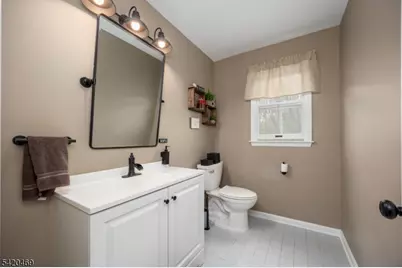 122 Forest Dr, Lebanon Township, NJ 08826 - Photo 29