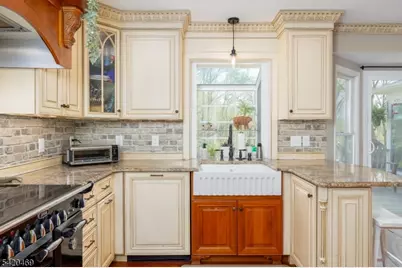 122 Forest Dr, Lebanon Township, NJ 08826 - Photo 11