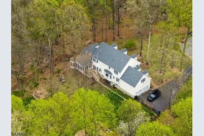 122 Forest Dr, Lebanon Township, NJ 08826 - Photo 5