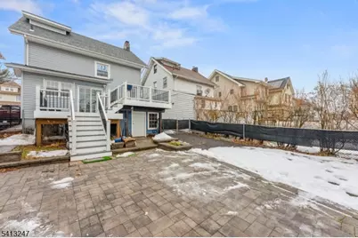 147 Clinton Ave, Clifton, NJ 07011 - Photo 23