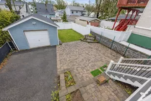 147 Clinton Ave, Clifton, NJ 07011 - Photo 25