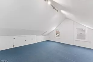 147 Clinton Ave, Clifton, NJ 07011 - Photo 17