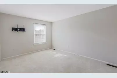 81 Almond Dr, Franklin Township, NJ 08873 - Photo 11