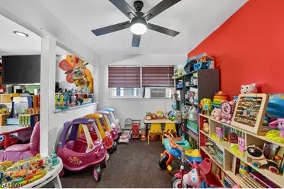 241 Halsted St, East Orange, NJ 07018 - Photo 7