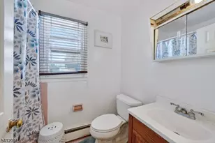 241 Halsted St, East Orange, NJ 07018 - Photo 31