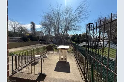 30 Cottage Pl, Garfield, NJ 07026 - Photo 11