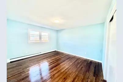 30 Cottage Pl, Garfield, NJ 07026 - Photo 7